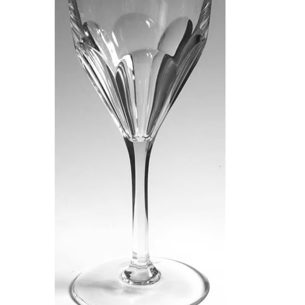 ST LOUIS BRISTOL CRYSTAL WATER GOBLET 7 7/8” HEIGHT 3 3/8” WIDTH HAVE 2
